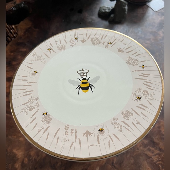 One Hundred 80 Degrees Busy Bees Cake Stand - Picture 8 of 8